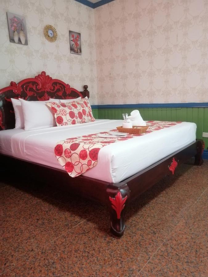 Sang Yoo Mountain View Tagaytay Bed And Breakfast - Taal Lake View Tagaytay City Εξωτερικό φωτογραφία